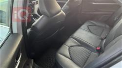 تۆیۆتا کامری